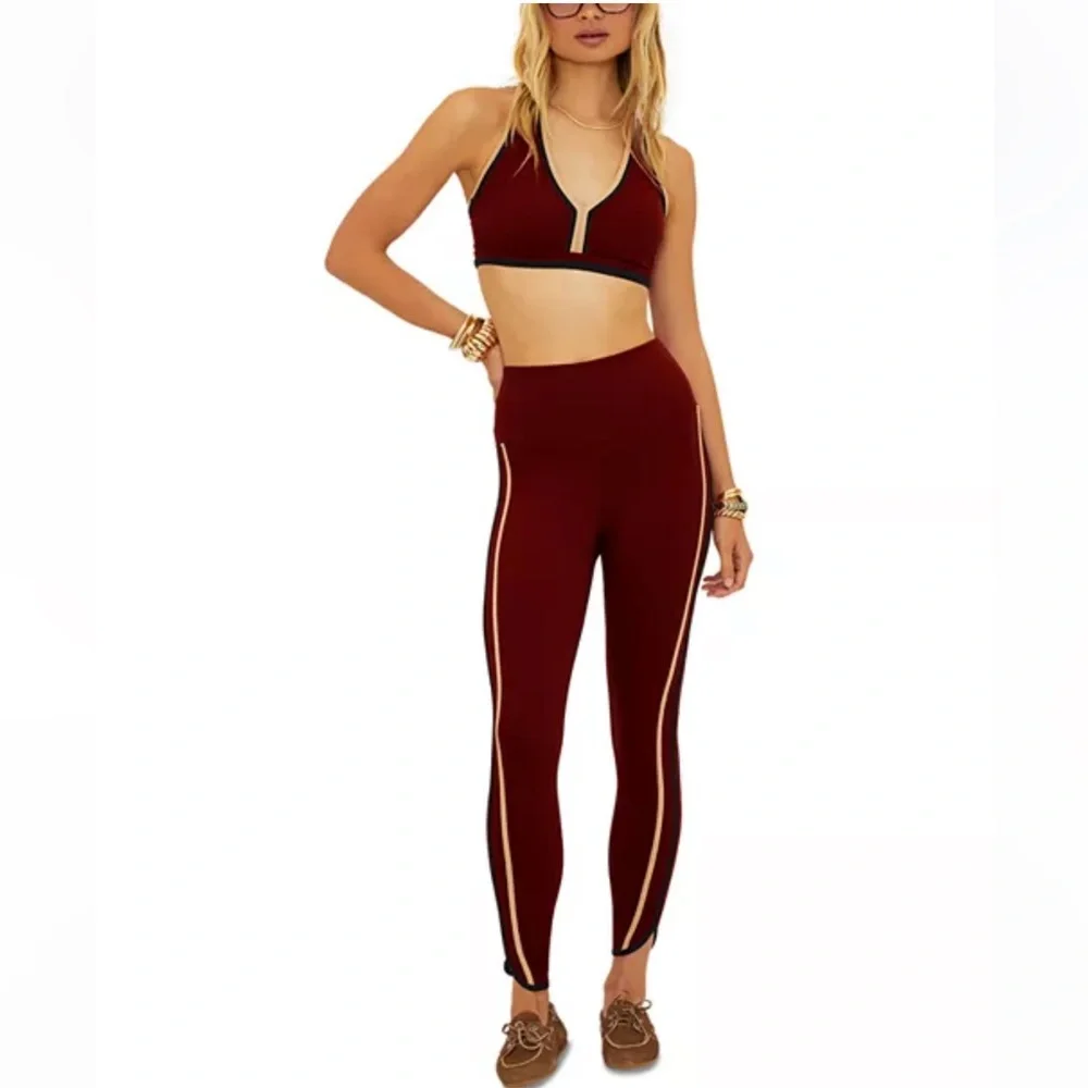 Beach Riot Color Block Workout Set - Picture 2 of 3